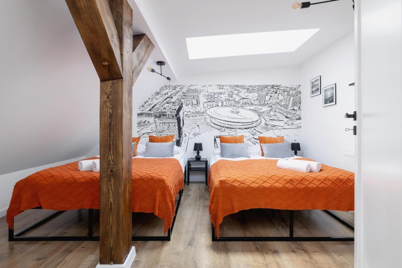 Cosy Apartments Kosciuszki Near The Main Train Station By Noclegi Renters カトヴィツェ エクステリア 写真