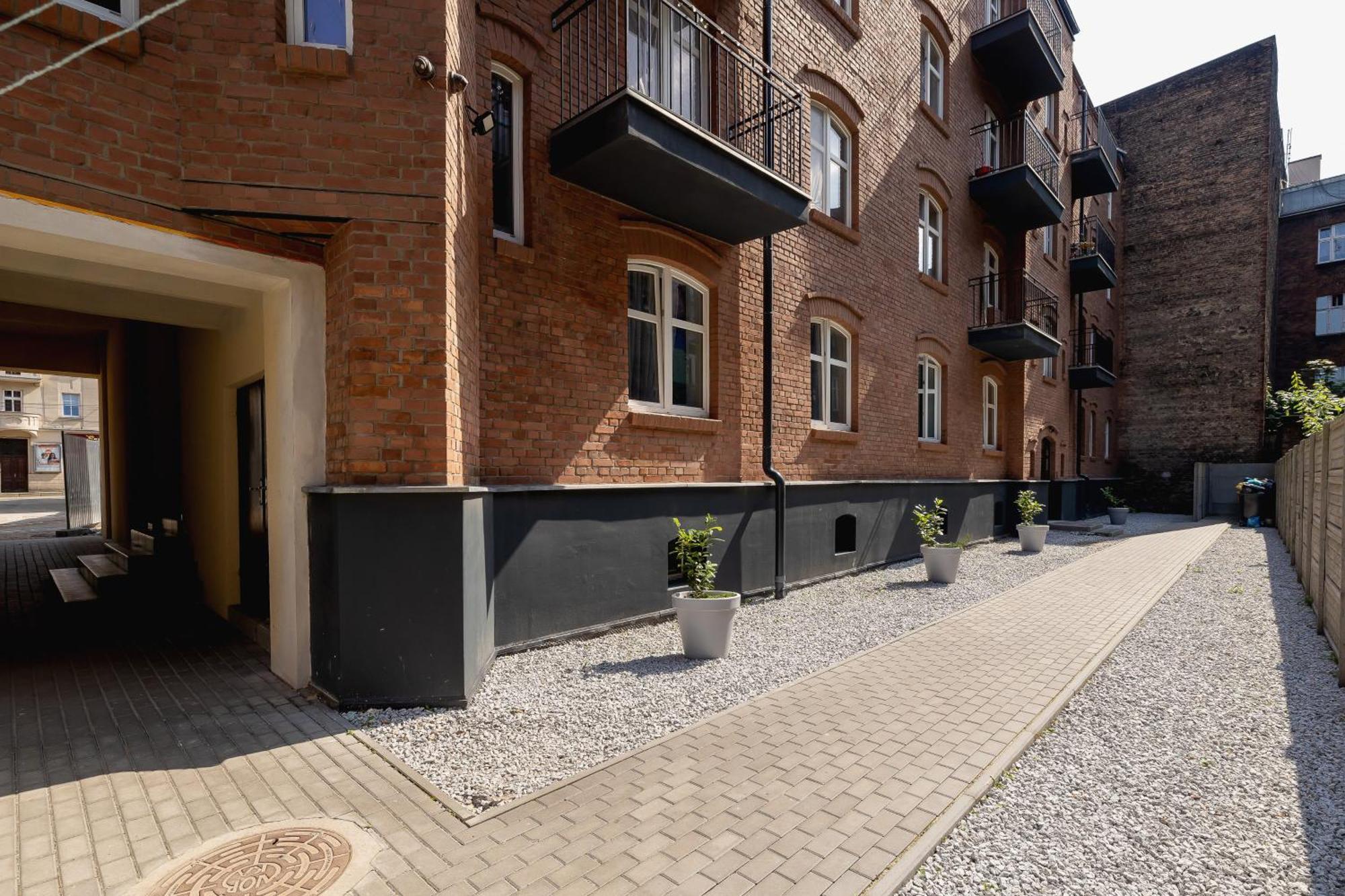 Cosy Apartments Kosciuszki Near The Main Train Station By Noclegi Renters カトヴィツェ エクステリア 写真