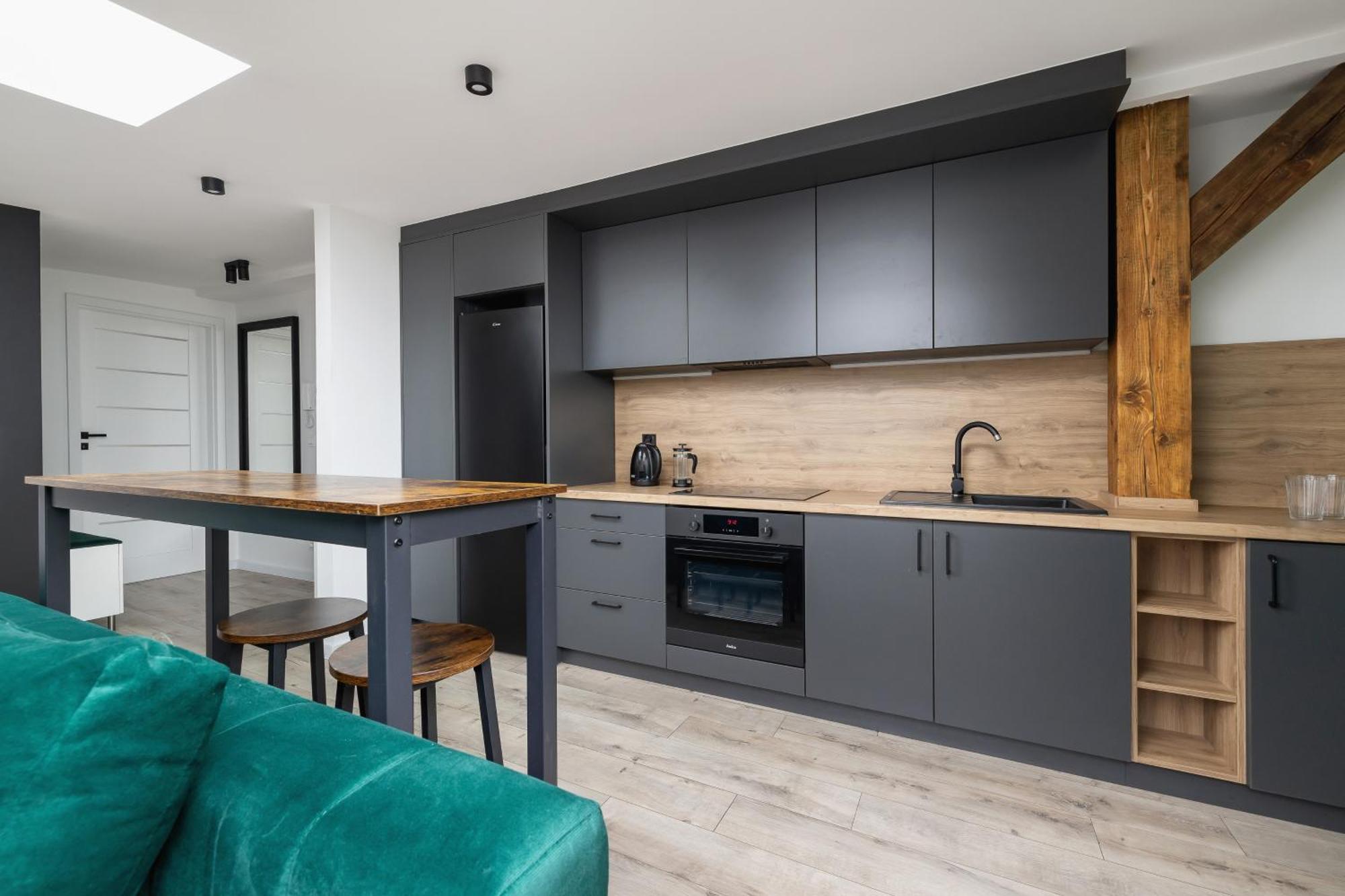 Cosy Apartments Kosciuszki Near The Main Train Station By Noclegi Renters カトヴィツェ エクステリア 写真